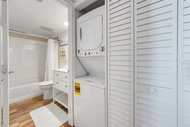 1510 1ST AVENUE W 302, Bradenton, FL 34205