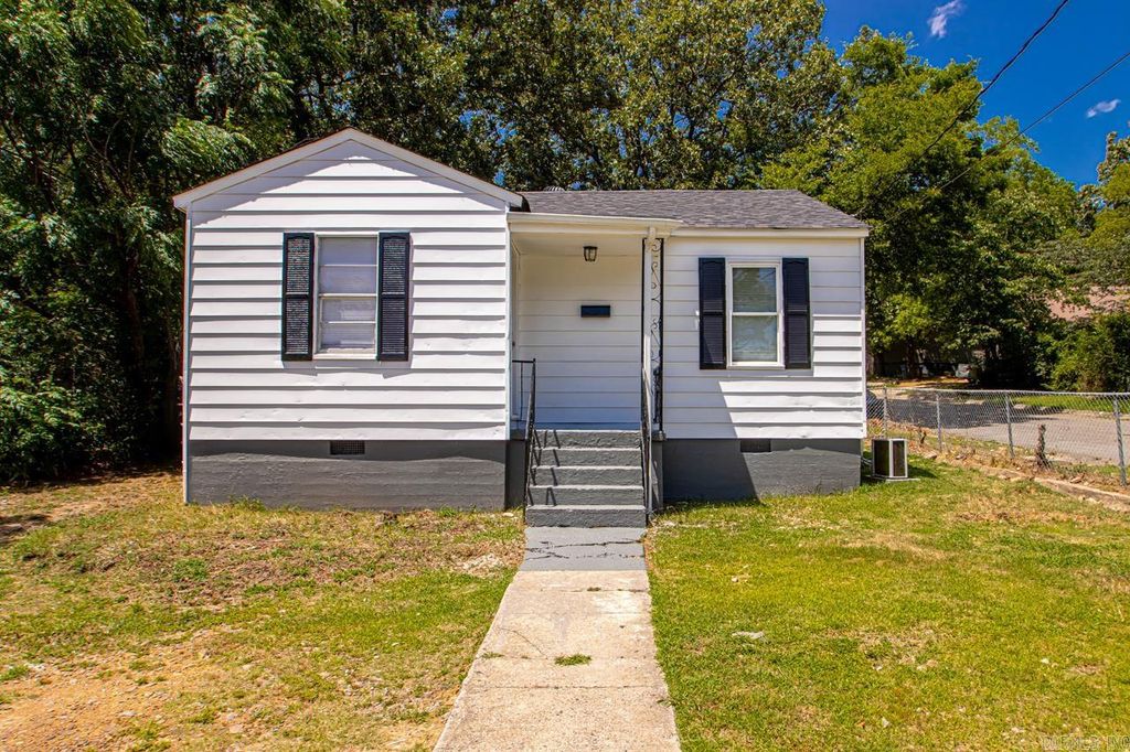 1201 W 49Th St, North Little Rock, AR 72118