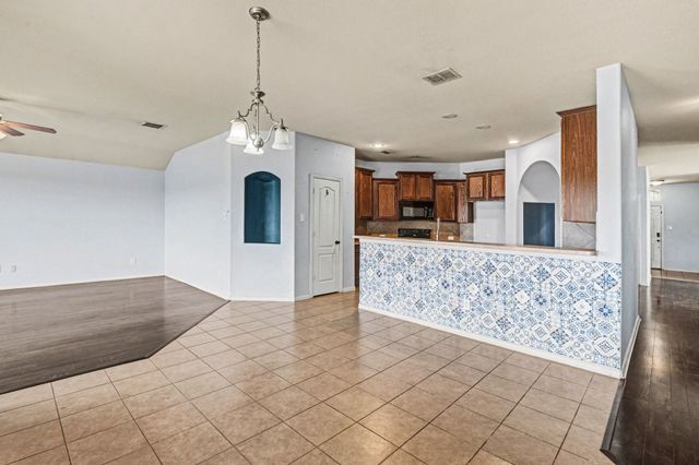 1536 Salado Trail, Weatherford, TX 76087