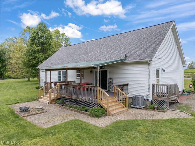 14338 Crowl Street SE, Minerva, OH 44657