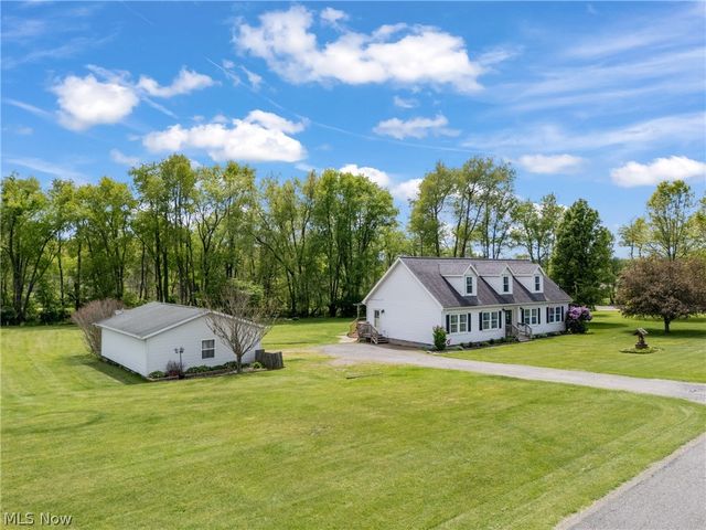 14338 Crowl Street SE, Minerva, OH 44657