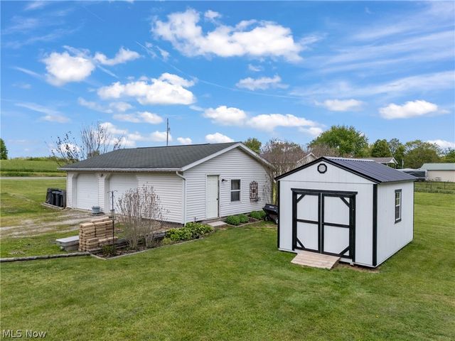 14338 Crowl Street SE, Minerva, OH 44657