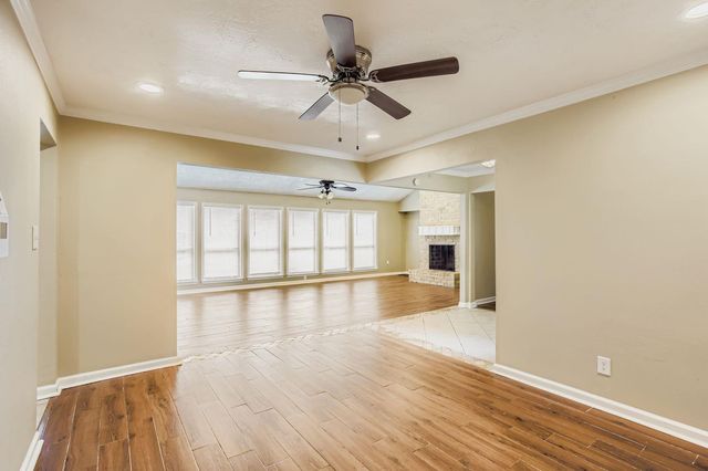 15710 Sandy Hill Drive, Houston, TX 77084