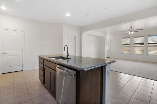 3929 Kennedy Ranch Road, Fort Worth, TX 76262