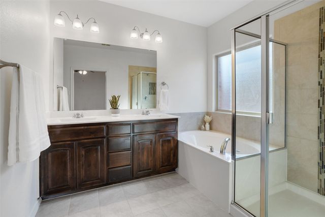3929 Kennedy Ranch Road, Fort Worth, TX 76262