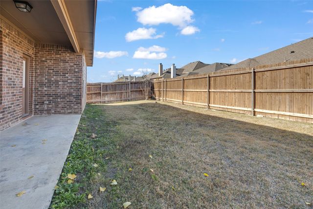 3929 Kennedy Ranch Road, Fort Worth, TX 76262