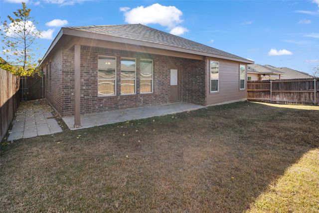 3929 Kennedy Ranch Road, Fort Worth, TX 76262