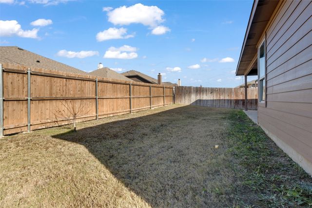 3929 Kennedy Ranch Road, Fort Worth, TX 76262