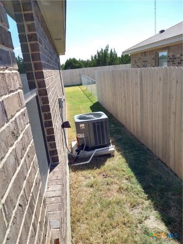 6006 Harriet Tubman Avenue, Killeen, TX 76543
