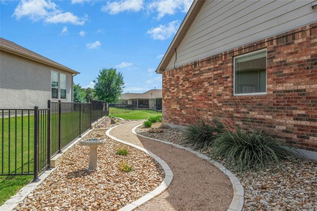 203 Gentry Creek LN, Georgetown, TX 78633