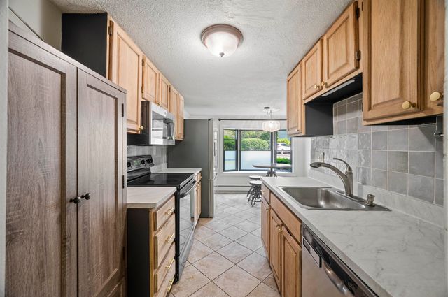 802 Piscassic Street, Newmarket, NH 03857