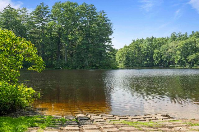802 Piscassic Street, Newmarket, NH 03857