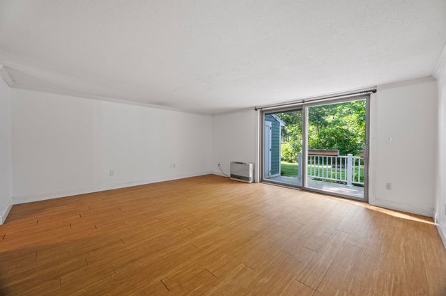 802 Piscassic Street, Newmarket, NH 03857