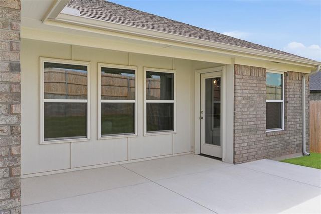 254 Megan Court, Blanchard, OK 73010