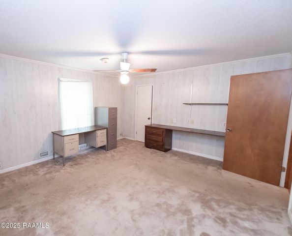 3233 Walnut Drive, Opelousas, LA 70570