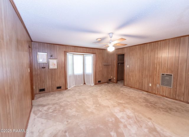 3233 Walnut Drive, Opelousas, LA 70570