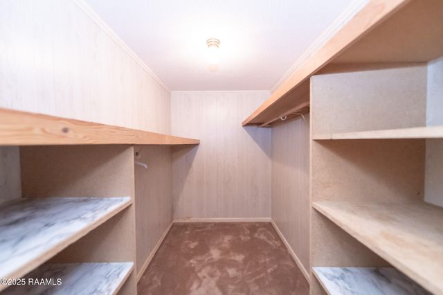 3233 Walnut Drive, Opelousas, LA 70570