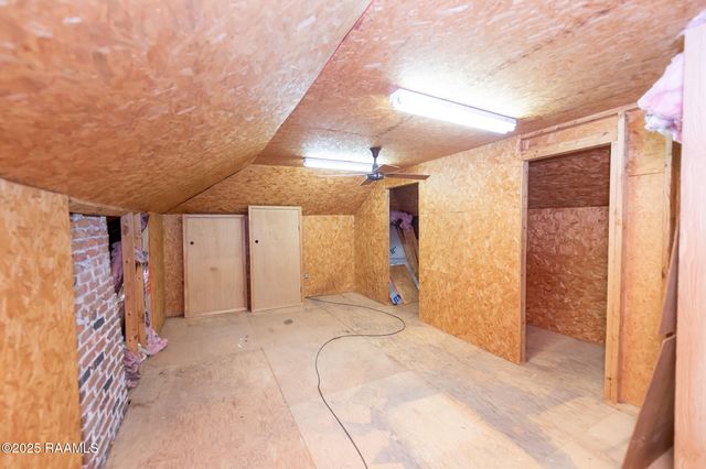 3233 Walnut Drive, Opelousas, LA 70570