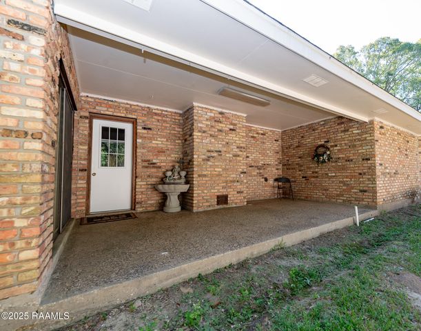 3233 Walnut Drive, Opelousas, LA 70570