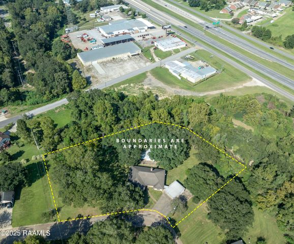 3233 Walnut Drive, Opelousas, LA 70570