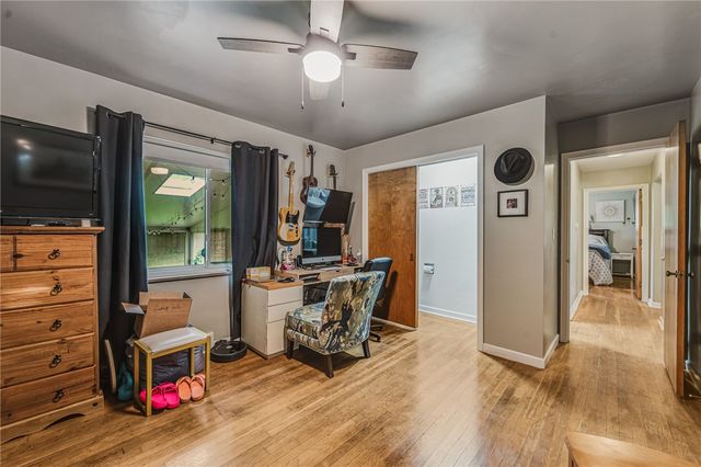 24 E Orchard Springs Drive, Dayton, OH 45415