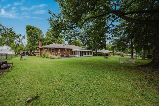 24 E Orchard Springs Drive, Dayton, OH 45415