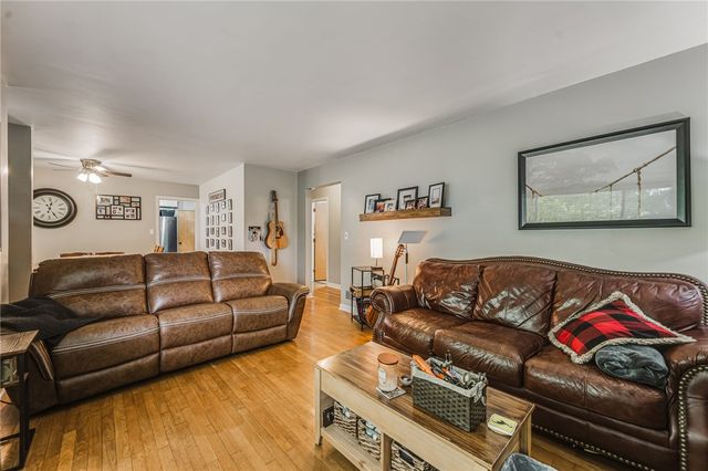 24 E Orchard Springs Drive, Dayton, OH 45415