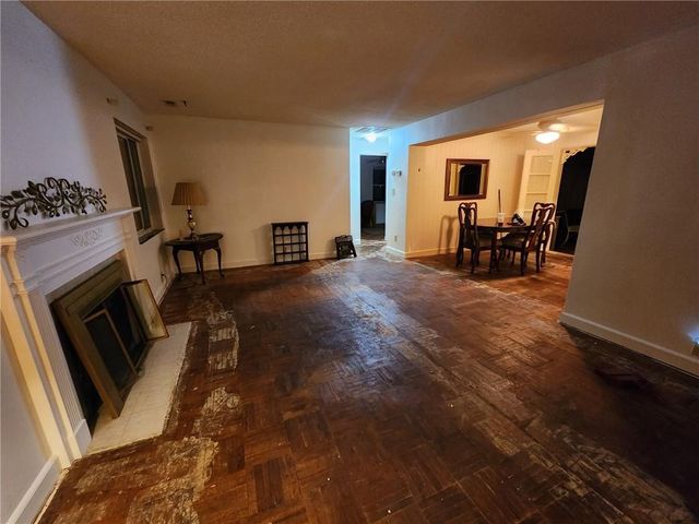 4431 N Askew Avenue, Kansas City, MO 64117