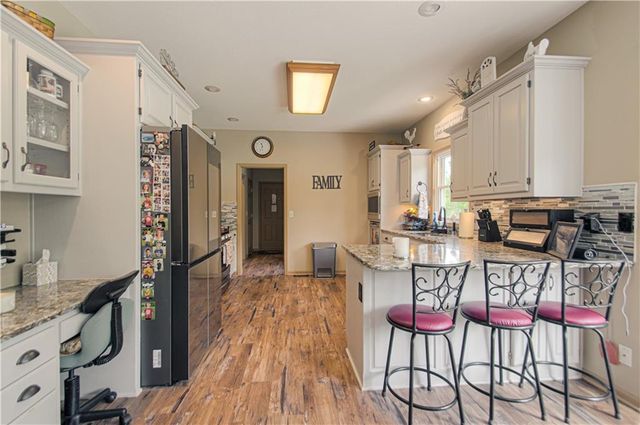 38206 E 177 Street, Pleasant Hill, MO 64080