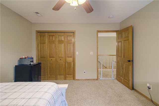 38206 E 177 Street, Pleasant Hill, MO 64080
