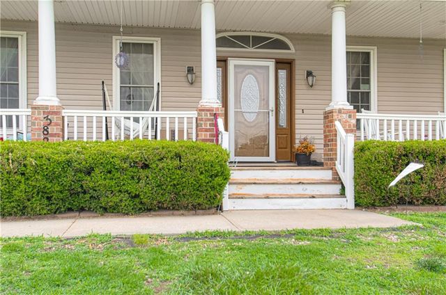 38206 E 177 Street, Pleasant Hill, MO 64080