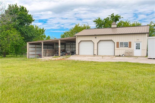38206 E 177 Street, Pleasant Hill, MO 64080