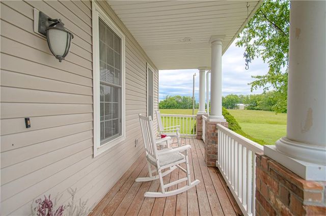 38206 E 177 Street, Pleasant Hill, MO 64080