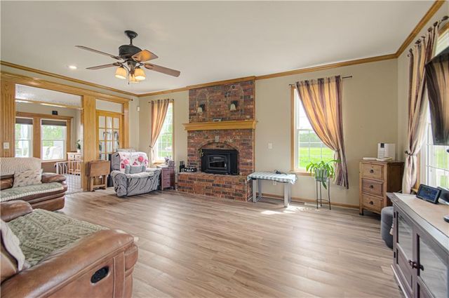 38206 E 177 Street, Pleasant Hill, MO 64080