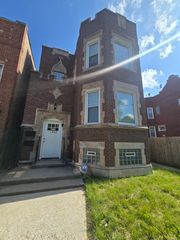 1847 W Garfield Boulevard 1, Chicago, IL 60636