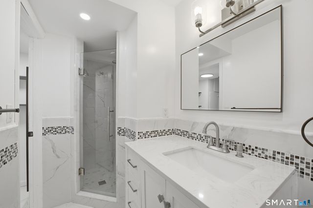 30 Bittersweet Trail, Wilton, CT 06897