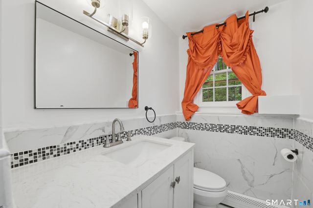 30 Bittersweet Trail, Wilton, CT 06897