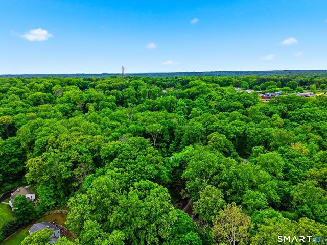 30 Bittersweet Trail, Wilton, CT 06897