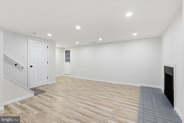 11586 RED LEAF CT, Reston, VA 20191
