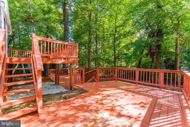 11586 RED LEAF CT, Reston, VA 20191