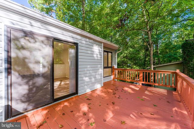 11586 RED LEAF CT, Reston, VA 20191
