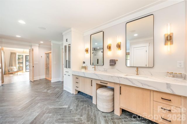 3207 Broadfield Road, Charlotte, NC 28226