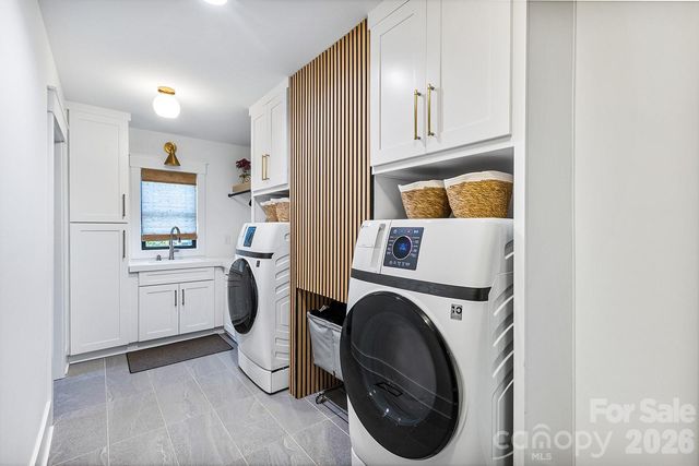 3207 Broadfield Road, Charlotte, NC 28226