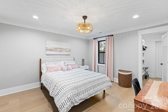 3207 Broadfield Road, Charlotte, NC 28226