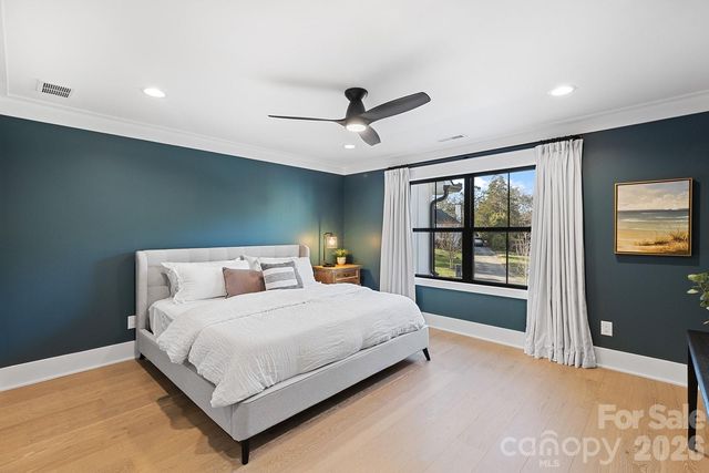 3207 Broadfield Road, Charlotte, NC 28226