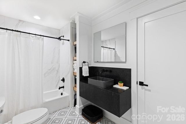 3207 Broadfield Road, Charlotte, NC 28226