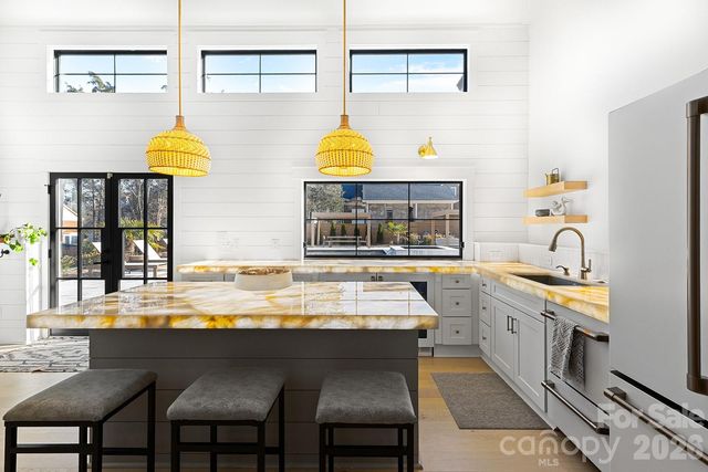 3207 Broadfield Road, Charlotte, NC 28226