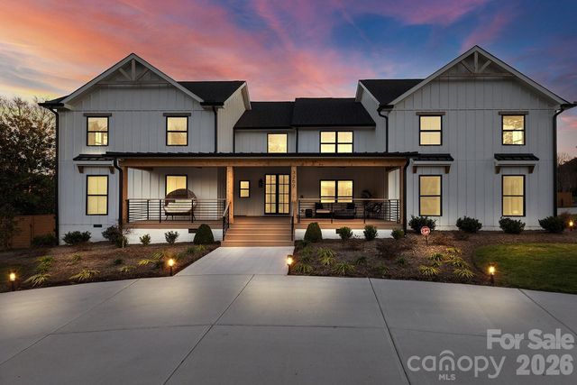 3207 Broadfield Road, Charlotte, NC 28226