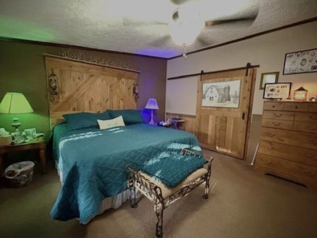 9400 Red Barn Lane, Omaha, AR 72662