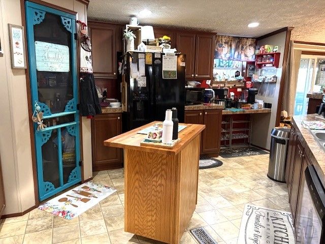 9400 Red Barn Lane, Omaha, AR 72662